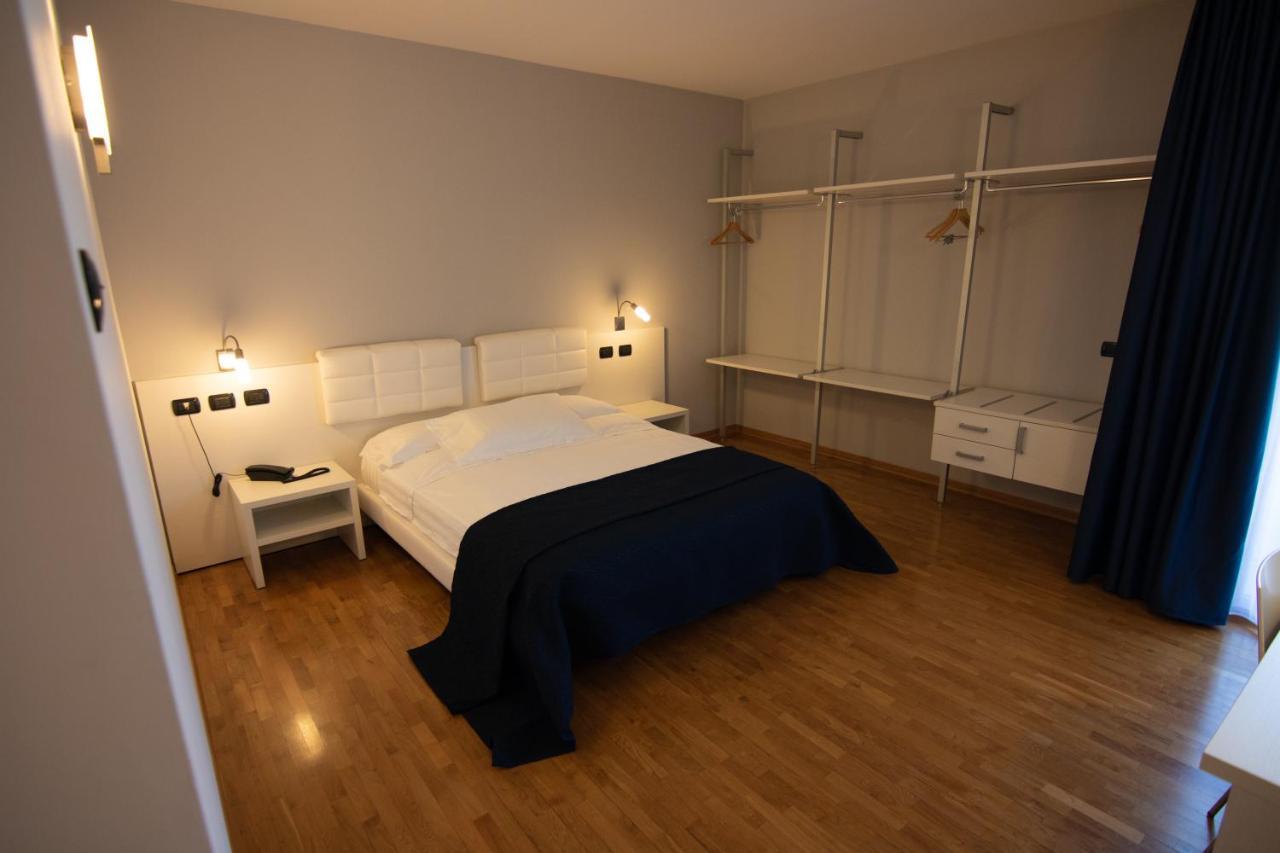 Master Hotel Reggio d'Emilie Extérieur photo