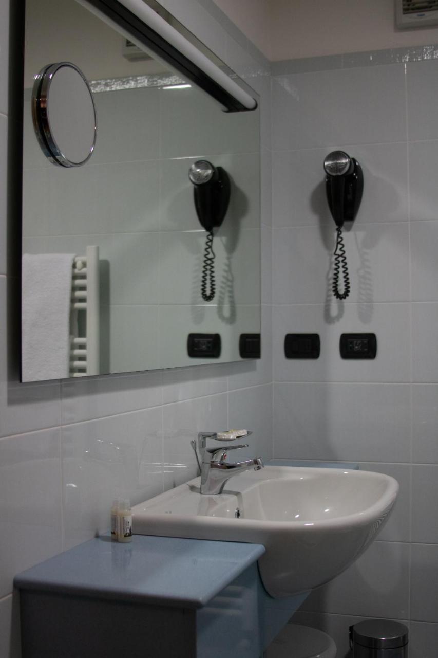 Master Hotel Reggio d'Emilie Extérieur photo
