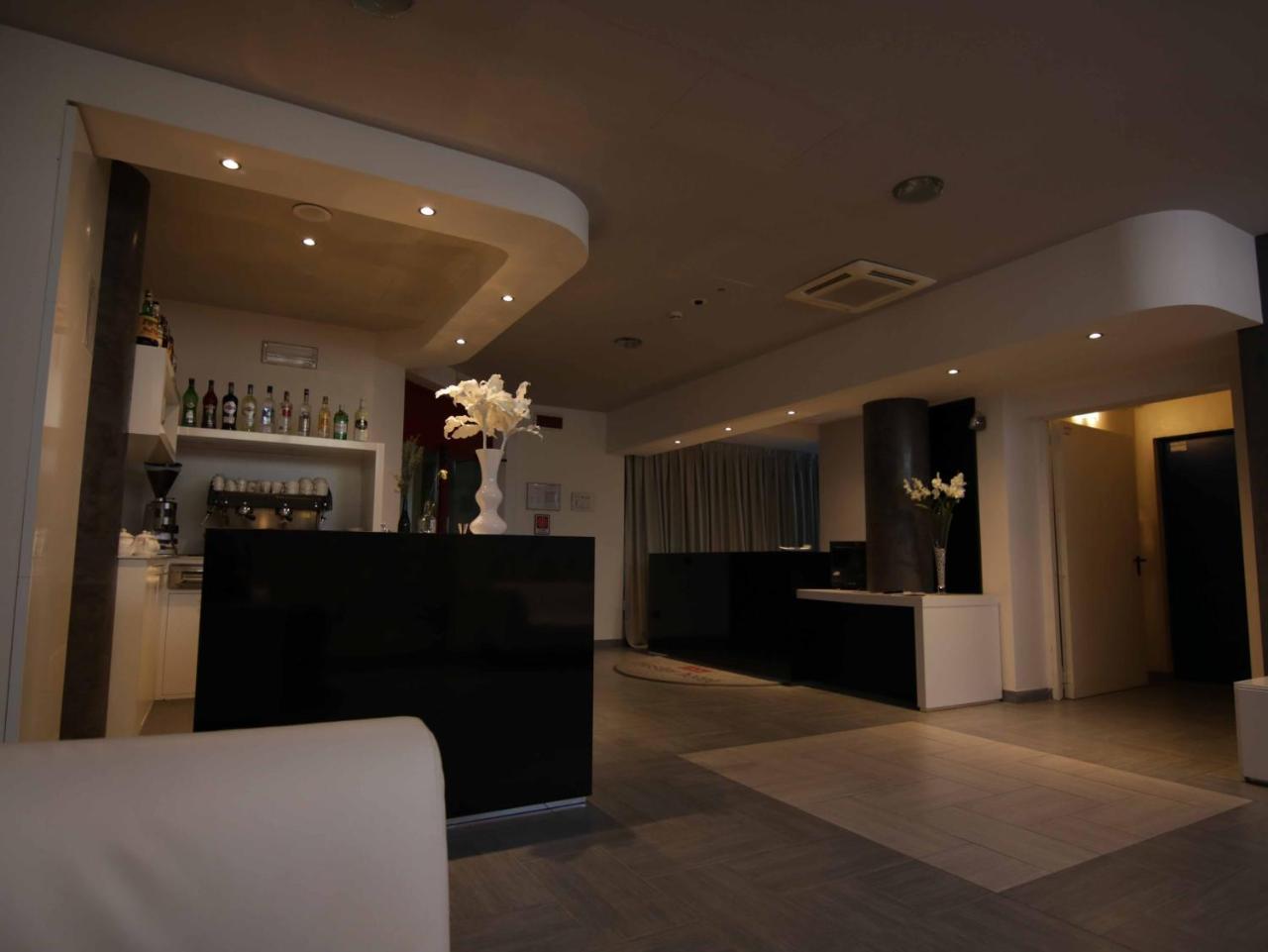 Master Hotel Reggio d'Emilie Extérieur photo