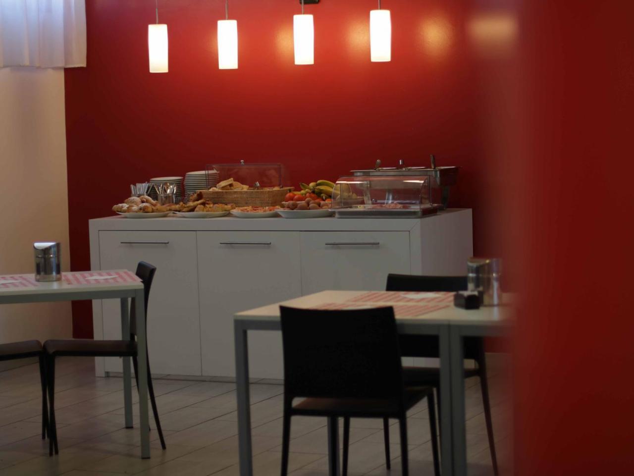 Master Hotel Reggio d'Emilie Extérieur photo